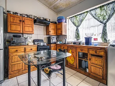 3 Bedroom House For Sale in Germiston - img