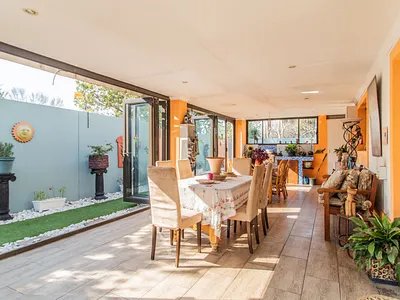 3 Bedroom Townhouse For Sale in Bedfordview - imHF.webp