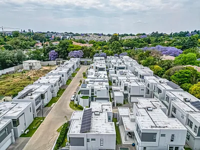 4 Bedroom House For Sale in Sandton - img