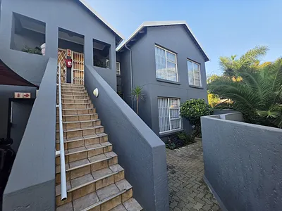 3 Bedroom Townhouse For Sale in Alberton - klCn.webp