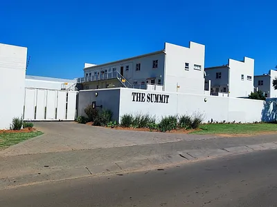 2 Bedroom Townhouse For Sale in Alberton - img