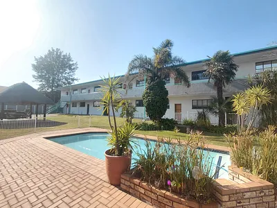 2 Bedroom Townhouse To Rent in Alberton - 1YLM.webp