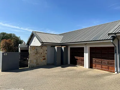 3 Bedroom Townhouse To Rent in Alberton - 4jXW.webp