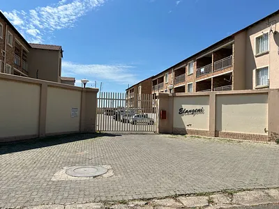 2 Bedroom Townhouse To Rent in Nigel - img
