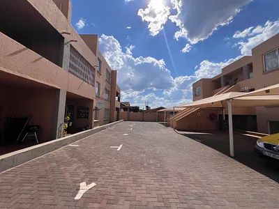 2 Bedroom Apartment To Rent in Alberton - IKs5.webp