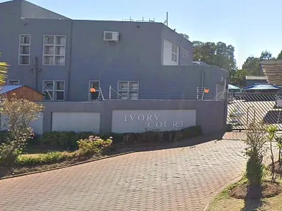 3 Bedroom Townhouse To Rent in Johannesburg - img