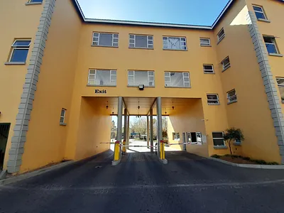 2 Bedroom Townhouse To Rent in Johannesburg - 8UhM.webp