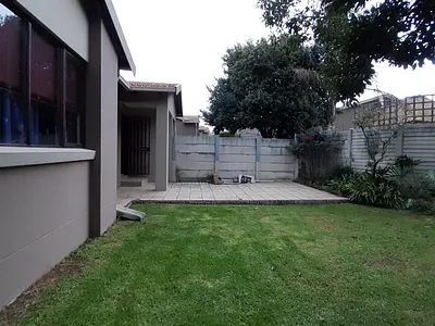 2 Bedroom Townhouse To Rent in Alberton - img