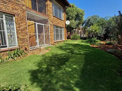 3 Bedroom Townhouse To Rent in Alberton - img
