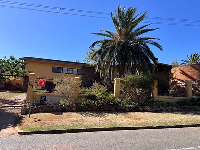 4 Bedroom House To Rent in Johannesburg - YTEh.webp