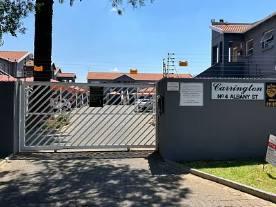 2 Bedroom Townhouse To Rent in Alberton - ps3G.webp