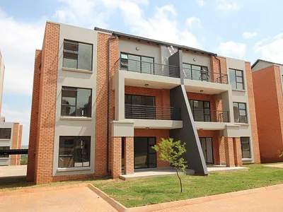 2 Bedroom Apartment To Rent in Pretoria - EuYW.webp