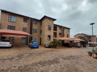 2 Bedroom Townhouse To Rent in Randburg - RKI4.webp