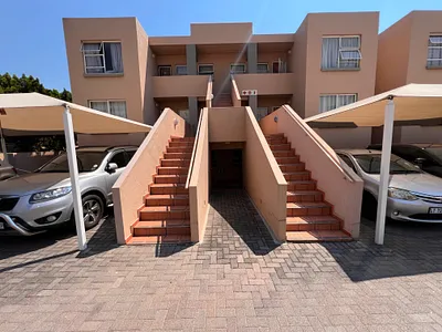 2 Bedroom Townhouse To Rent in Alberton - tPeJ.webp