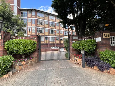 4 Bedroom Apartment To Rent in Sandton - oLlZ.webp
