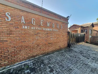 3 Bedroom Townhouse To Rent in Alberton - sfHM.webp
