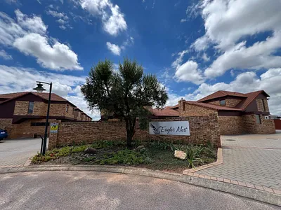3 Bedroom Apartment To Rent in Kempton Park - JW3x.webp