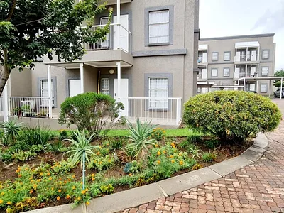 1 Bedroom Apartment To Rent in Sandton - 5Bfn.webp