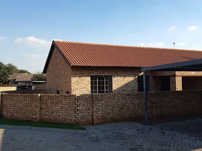 3 Bedroom Townhouse To Rent in Meyerton - img