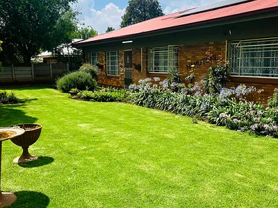 2 Bedroom Apartment To Rent in Meyerton - img