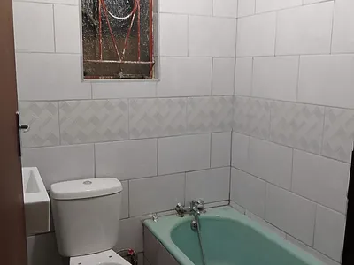 4 Bedroom House For Sale in Sebokeng - czpp.webp
