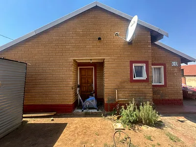 2 Bedroom House For Sale in Evaton - JFG9.webp