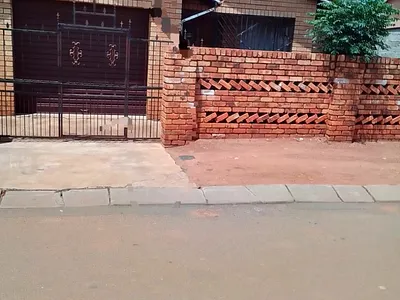 3 Bedroom House For Sale in Evaton - lZcc.webp