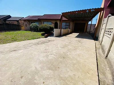 3 Bedroom House For Sale in Sasolburg - img