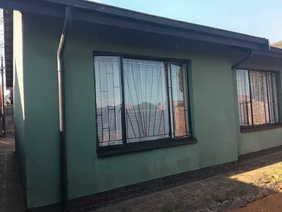 3 Bedroom House For Sale in Evaton - QIN5.webp