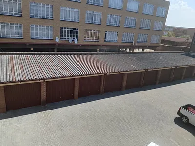 2 Bedroom Apartment For Sale in Vereeniging - h6JC.webp