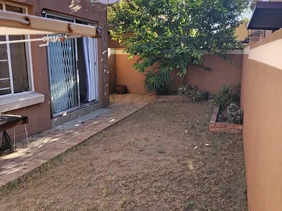 2 Bedroom Apartment For Sale in Sasolburg - krJZ.webp
