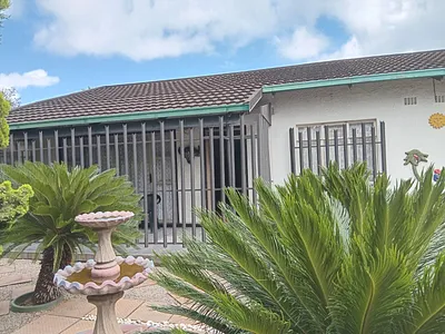 3 Bedroom House For Sale in Vanderbijlpark - CH8t.webp