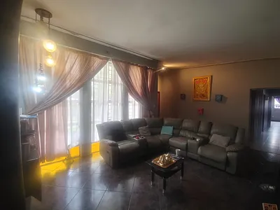 4 Bedroom House To Rent in Vereeniging - img