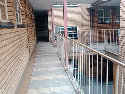 2 Bedroom Apartment For Sale in Vereeniging - VpNK.webp