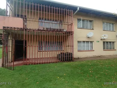 2 Bedroom Apartment For Sale in Sasolburg - oy6j.webp