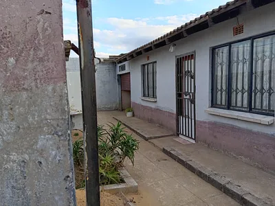 2 Bedroom House For Sale in Evaton - BkW4.webp