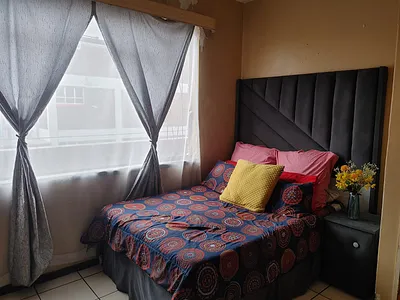 1 Bedroom Apartment For Sale in Vereeniging - cZpY.webp