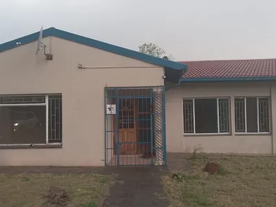 4 Bedroom House For Sale in Sasolburg - iKJv.webp