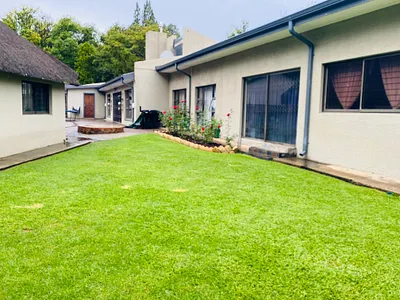 4 Bedroom House For Sale in Sasolburg - hbM4.webp