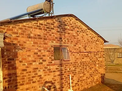 2 Bedroom House For Sale in Sasolburg - img