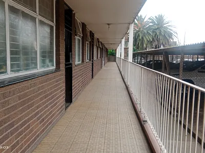2 Bedroom Apartment For Sale in Vereeniging - Nq36.webp