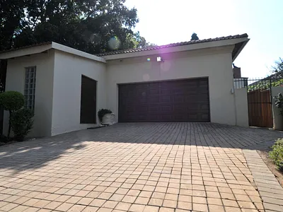 3 Bedroom House For Sale in Pretoria - 4nsw.webp