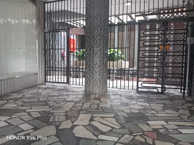 1.5 Bedroom Apartment For Sale in Pretoria - img