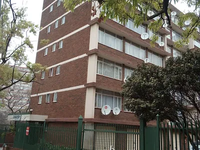 2.5 Bedroom Apartment For Sale in Pretoria - leiM.webp