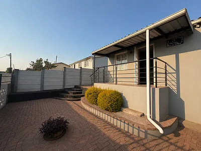 3 Bedroom House For Sale in Pietermaritzburg - keU9.webp