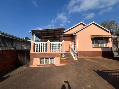 4 Bedroom House For Sale in Pietermaritzburg - img