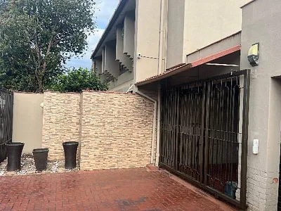 4 Bedroom House For Sale in Pietermaritzburg - img