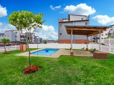 2 Bedroom Apartment For Sale in Midrand - img