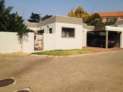 2 Bedroom Townhouse To Rent in Sandton - Ldpg.webp