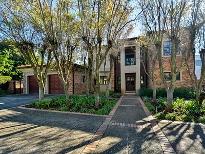 4 Bedroom House For Sale in Pretoria - img